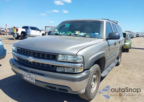 2000 Chevrolet Suburban 1500 Ls из США, поврежденный, VIN 3GNEC16T1YG186179
